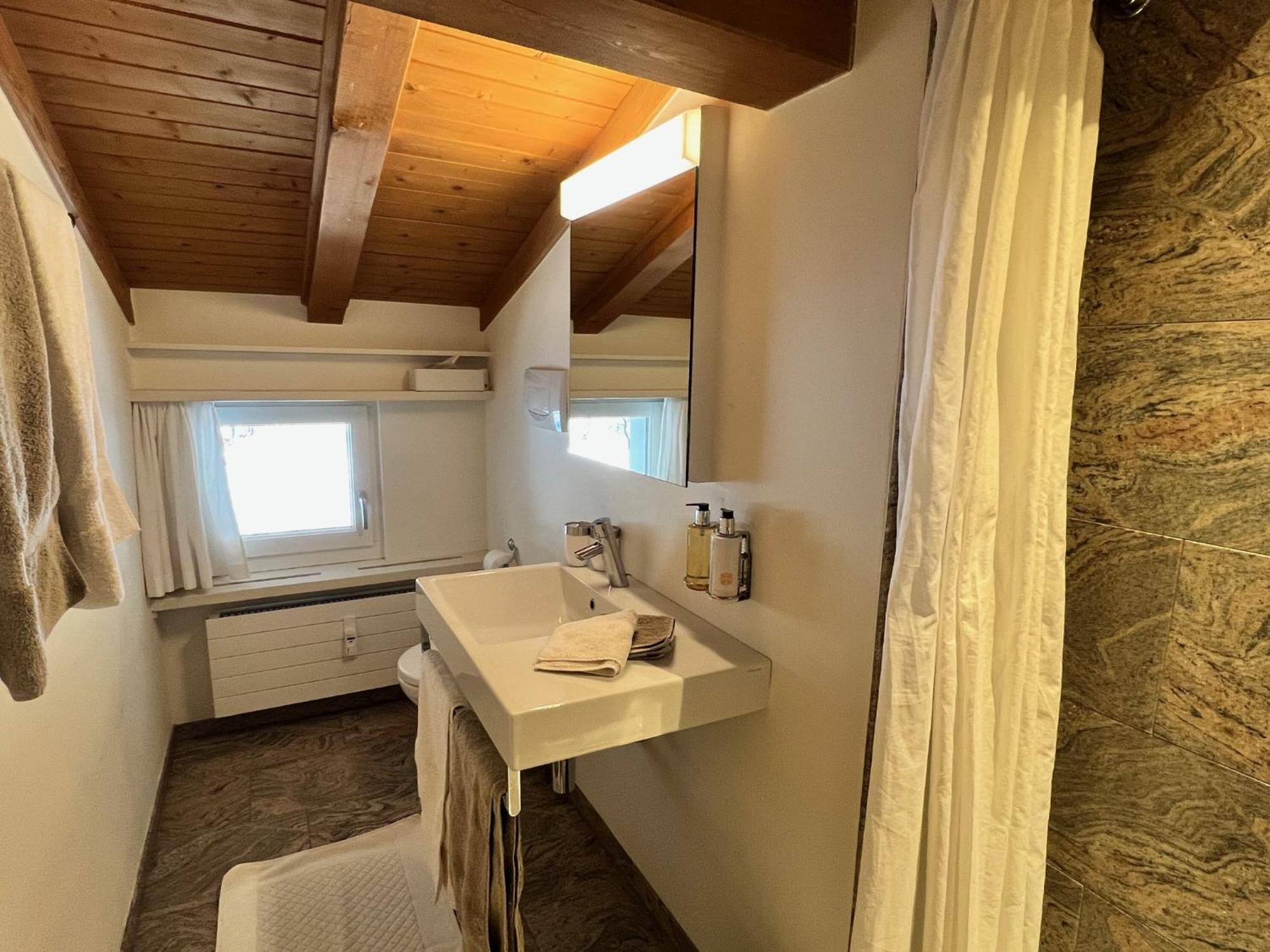 Ferienwohnung Chesa Suot Ovas Sils im Engadin Zimmer foto
